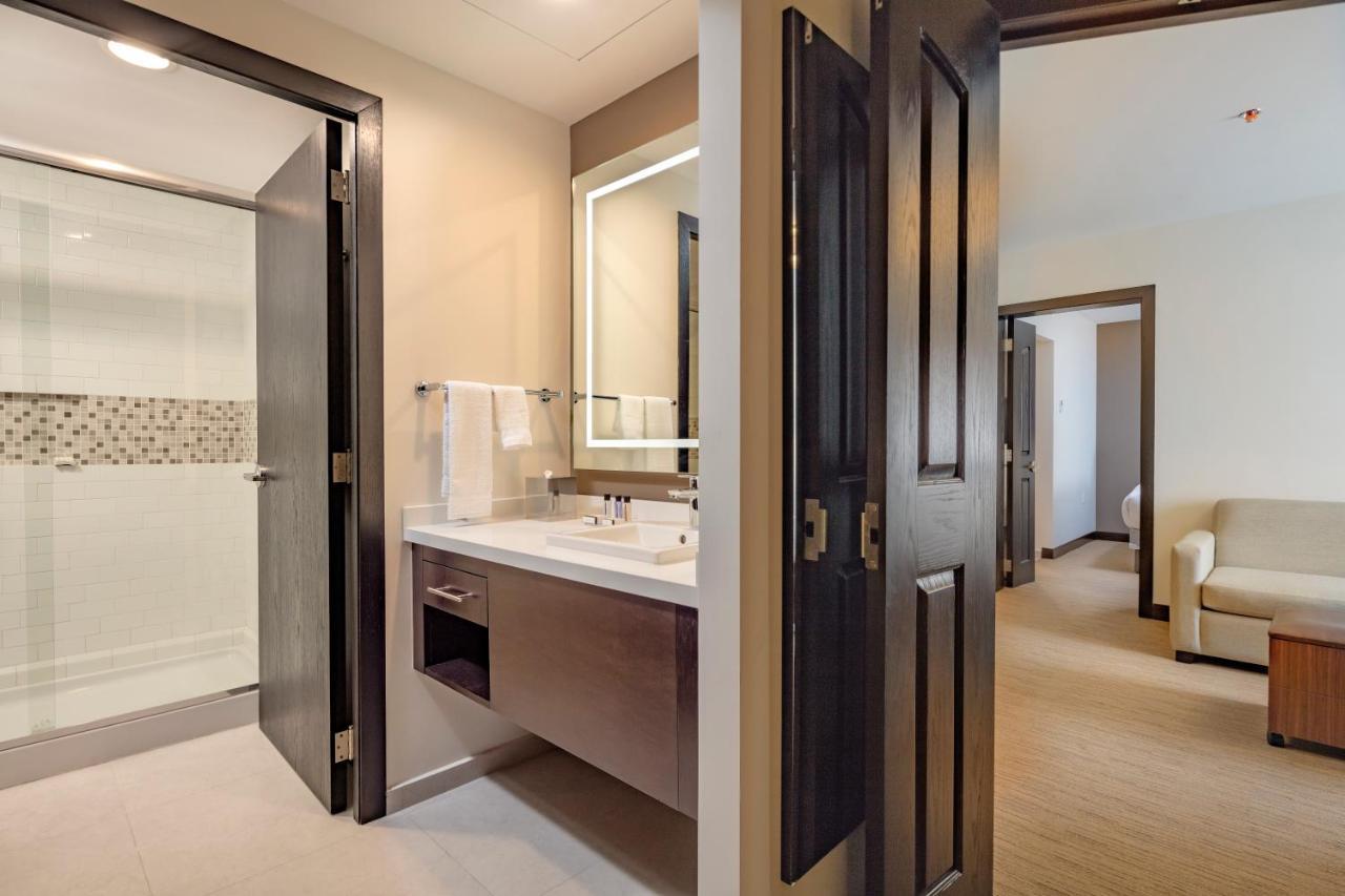 Staybridge Suites - Irapuato By Ihg Zewnętrze zdjęcie